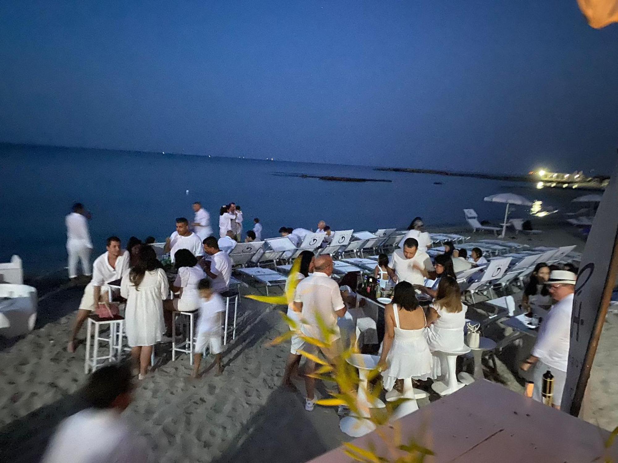 Casa Vacanza B&G Lecce Ngoại thất bức ảnh