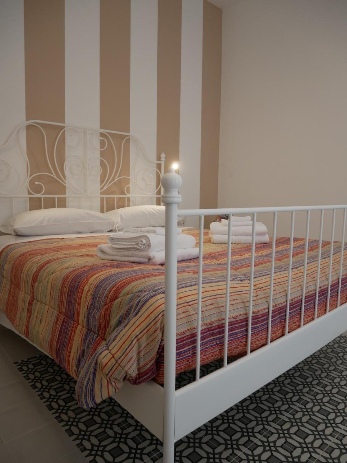 Casa Vacanza B&G Lecce Ngoại thất bức ảnh